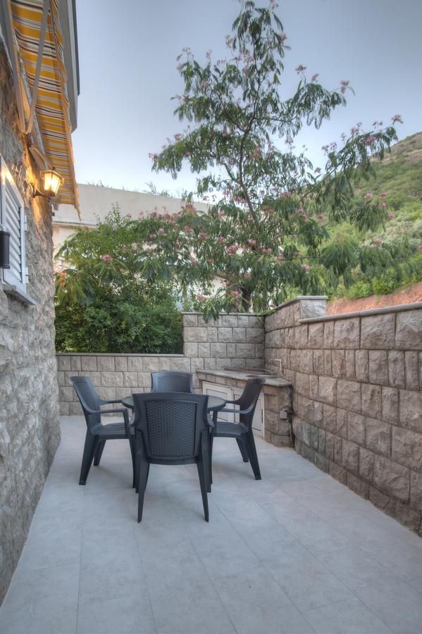 Apartment Dzaleta Sveti Stefan Esterno foto